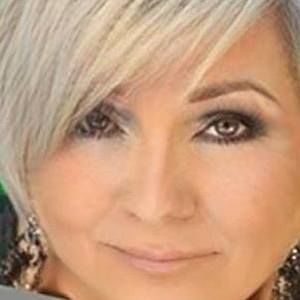 Meet your Posher, Danielle m.